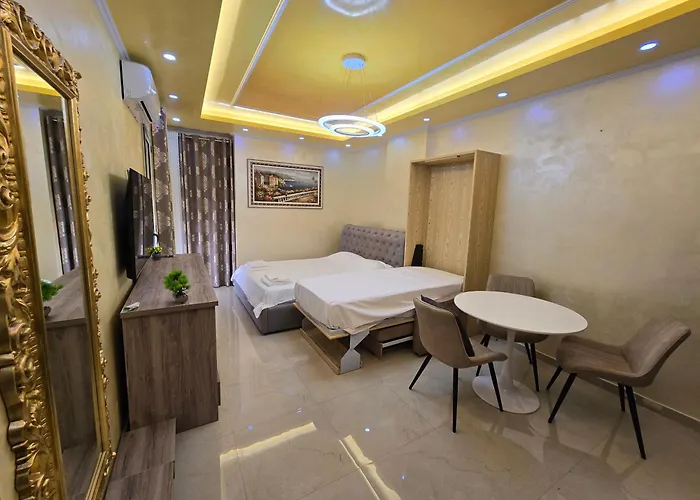 Newborn Apartments Lungomare Vlore