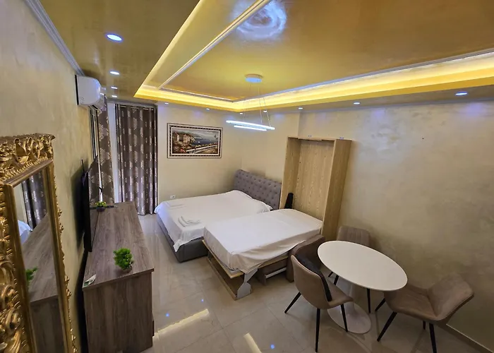 Newborn Apartments Lungomare Vlore