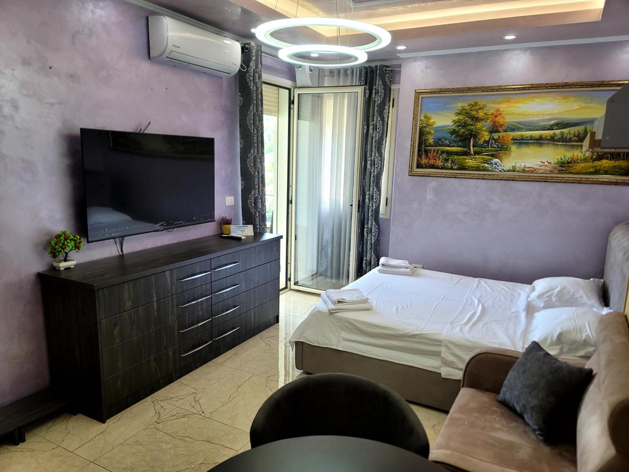 Newborn Lungomare Apartament